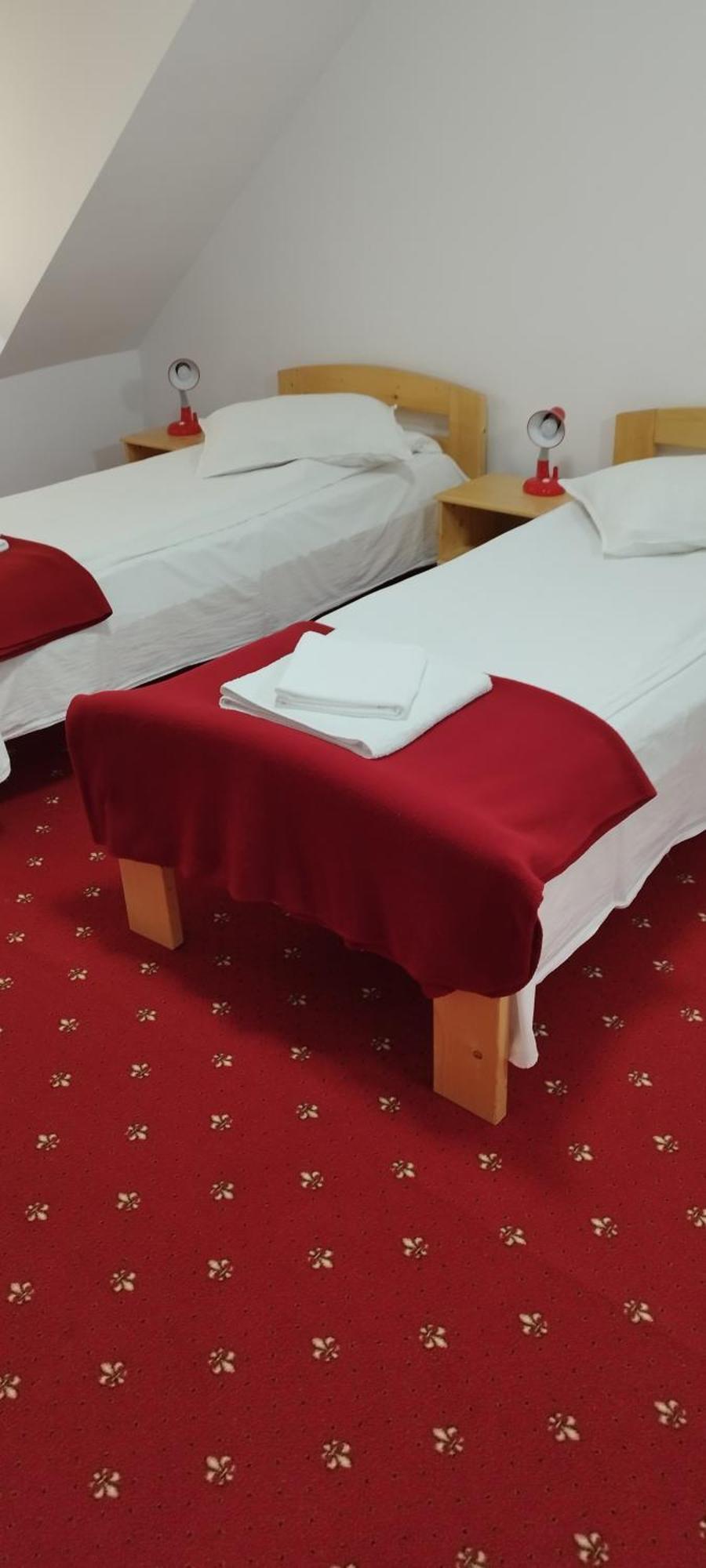 Hotel Randevu Panzio Miercurea Ciuc Zewnętrze zdjęcie