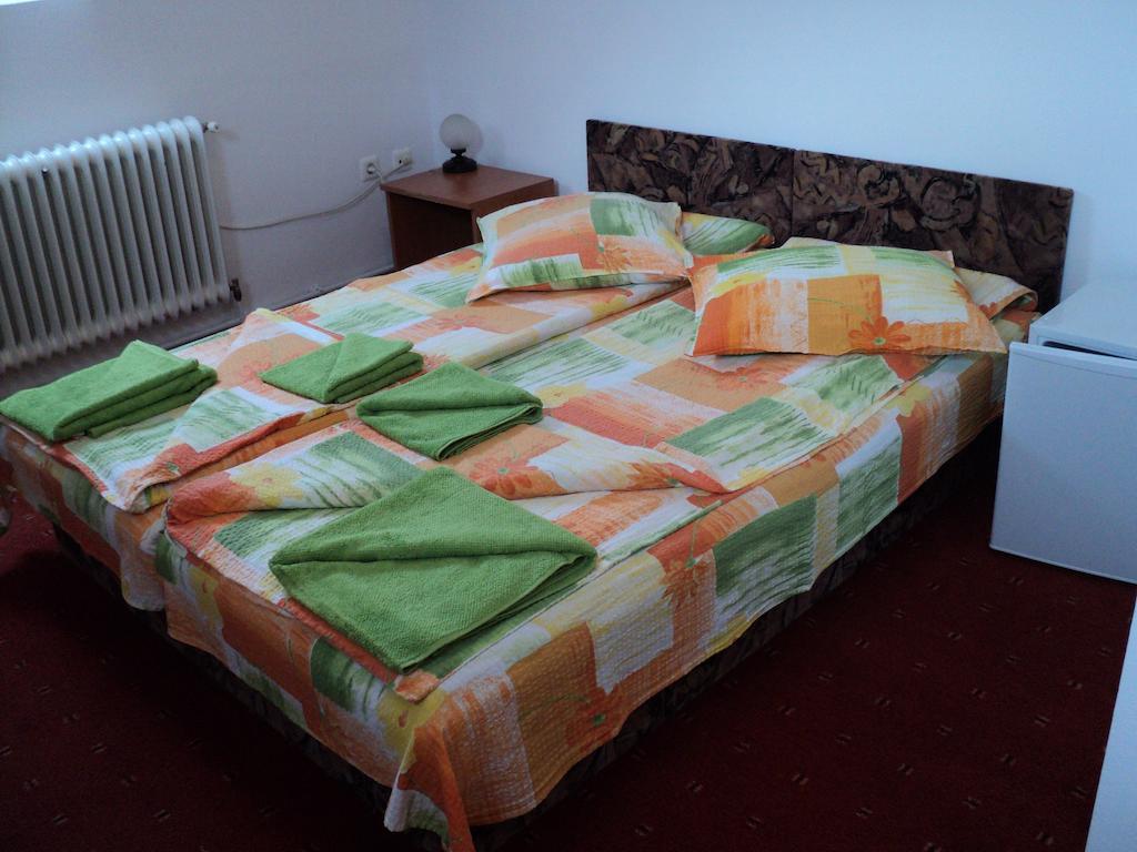 Hotel Randevu Panzio Miercurea Ciuc Pokój zdjęcie
