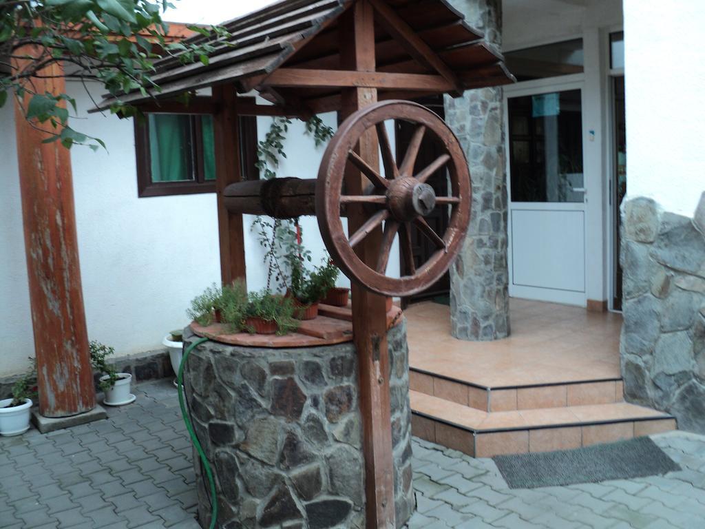 Hotel Randevu Panzio Miercurea Ciuc Zewnętrze zdjęcie